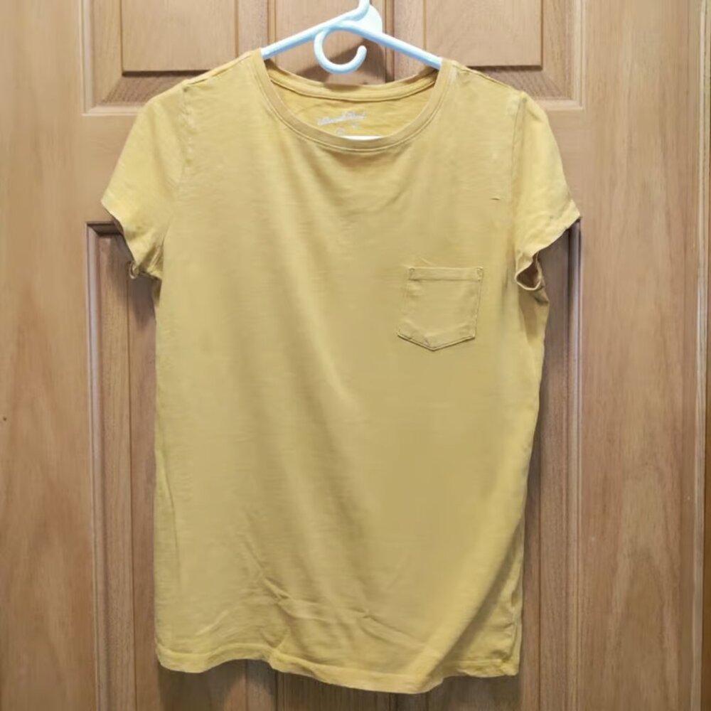 Universal Threads Meriwether Crew Mustard Yellow … - image 1